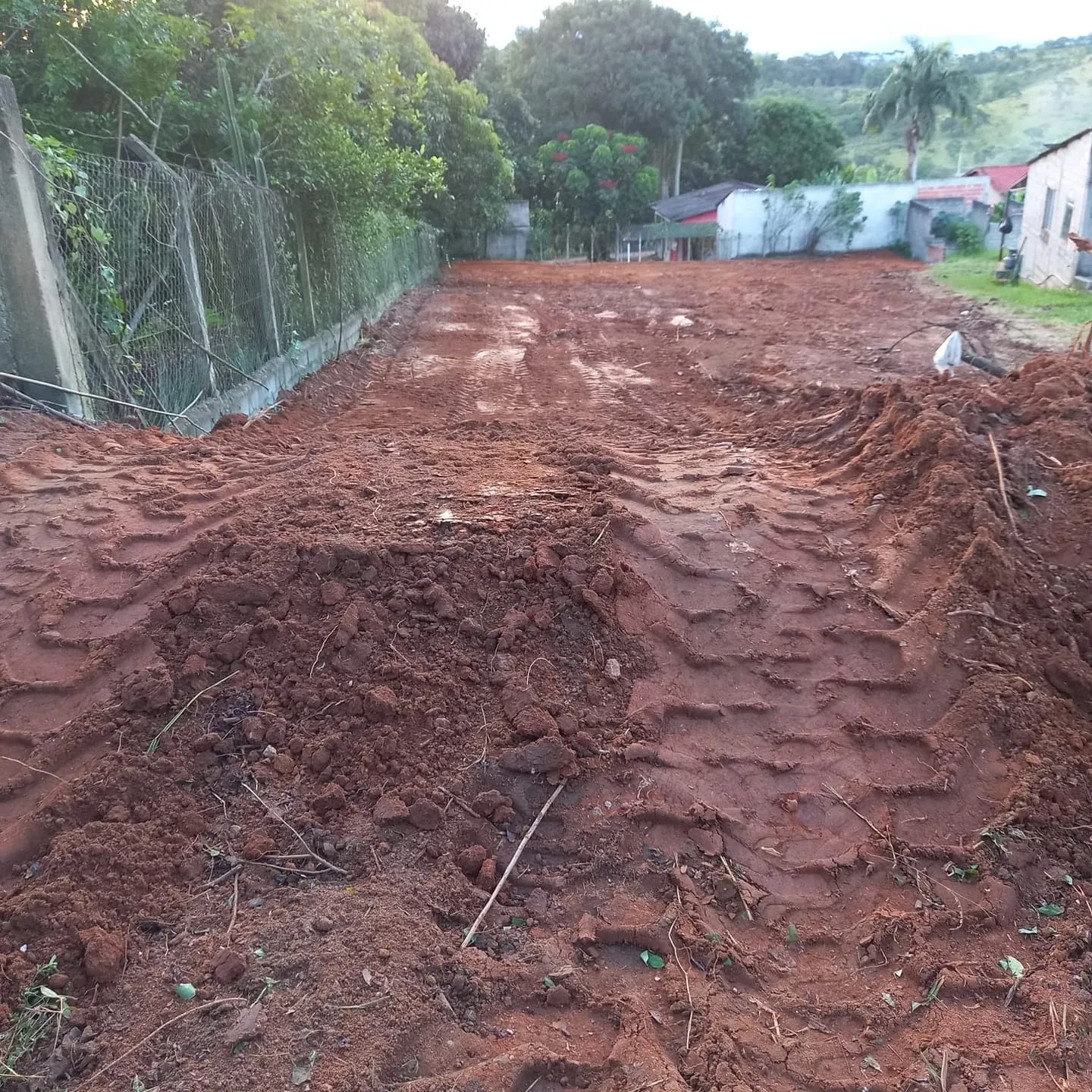 Imagem Terreno à venda 909.91M², Barreiro, Taubaté - SP