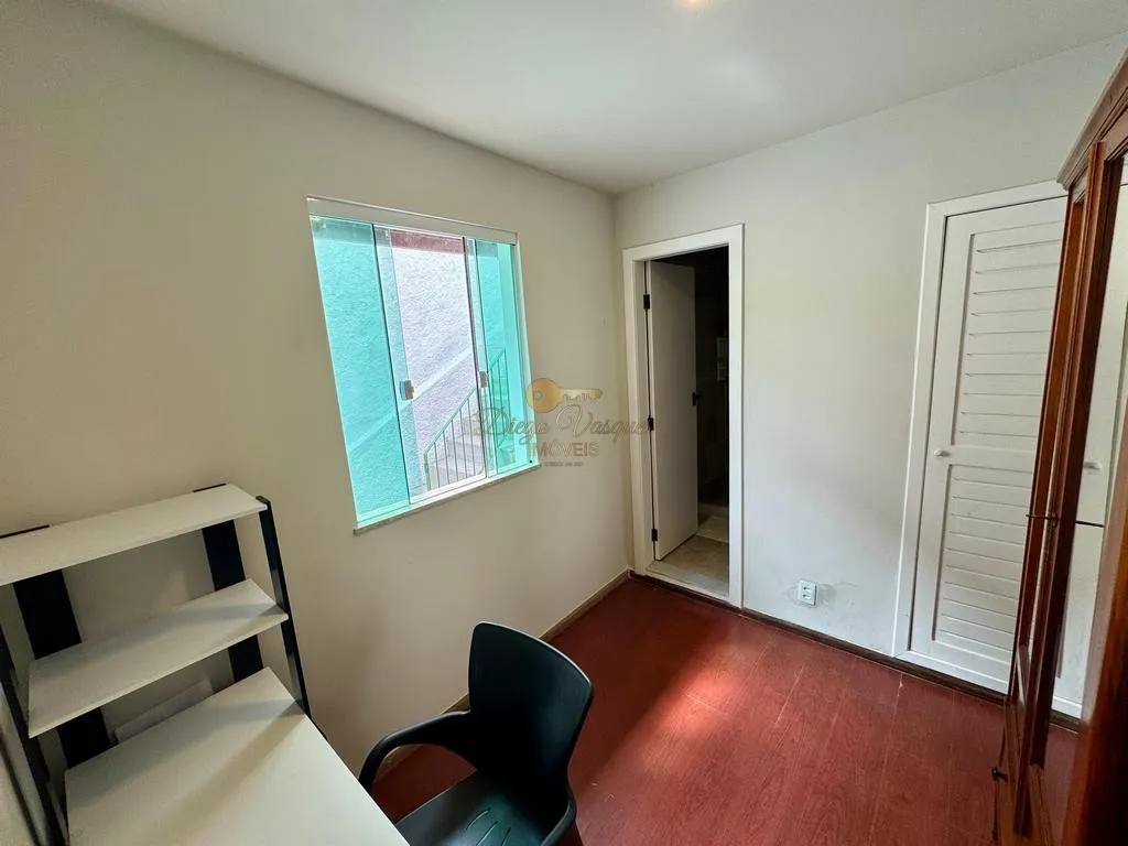 Imagem Casa para Venda em Teresópolis / RJ no bairro Pimenteiras