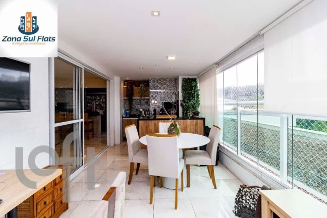 Imagem Apartamento á Venda Em Santo Amaro Com 2 Suítes e 2 Vagas - Varanda Gourmet