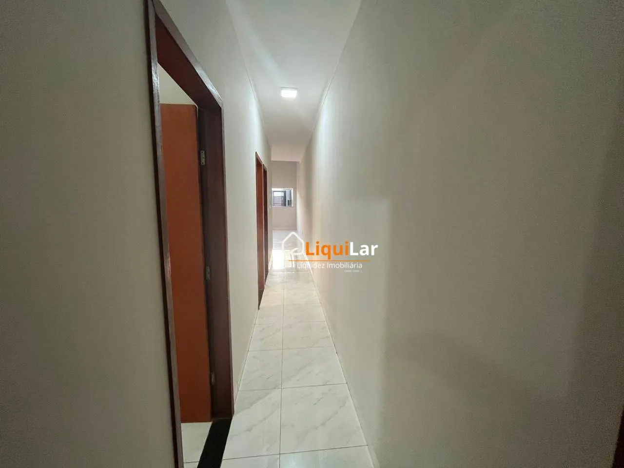 Imagem Casa Moderna com Pé Direito Duplo - Figueiras do Parque (Região São Conrado)
