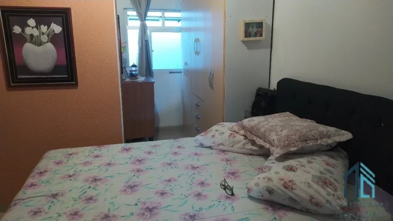 Imagem (Permuta menor valor e financiamento) Casa térrea, 04 quartos sendo 02 suítes, 08 vagas, no Boa Vista em Curitiba PR