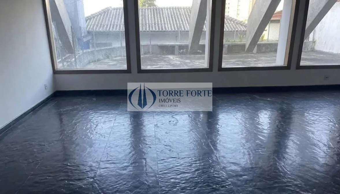 Imagem Casa espaçosa 400 m² 5 dormitórios 2 suítes 4 banheiros 4 vagas de garagem