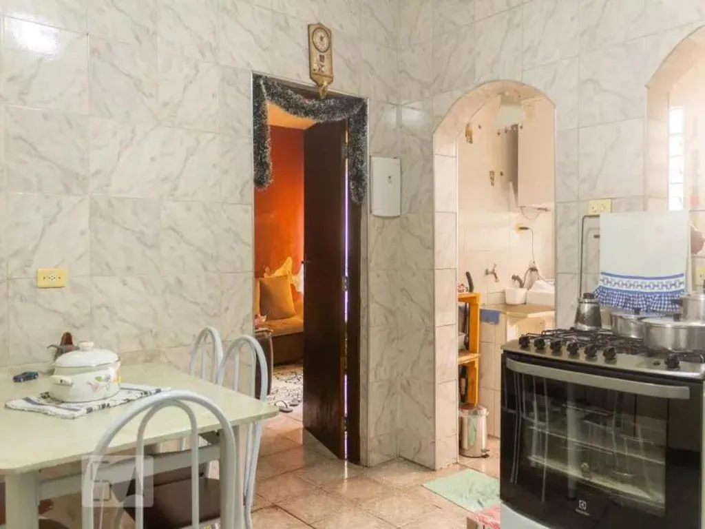 Imagem Casa à venda em São Paulo-SP, Jardim Marajoara: 2 quartos, 1 banheiro, 1 vaga de garagem, 158m² de área.