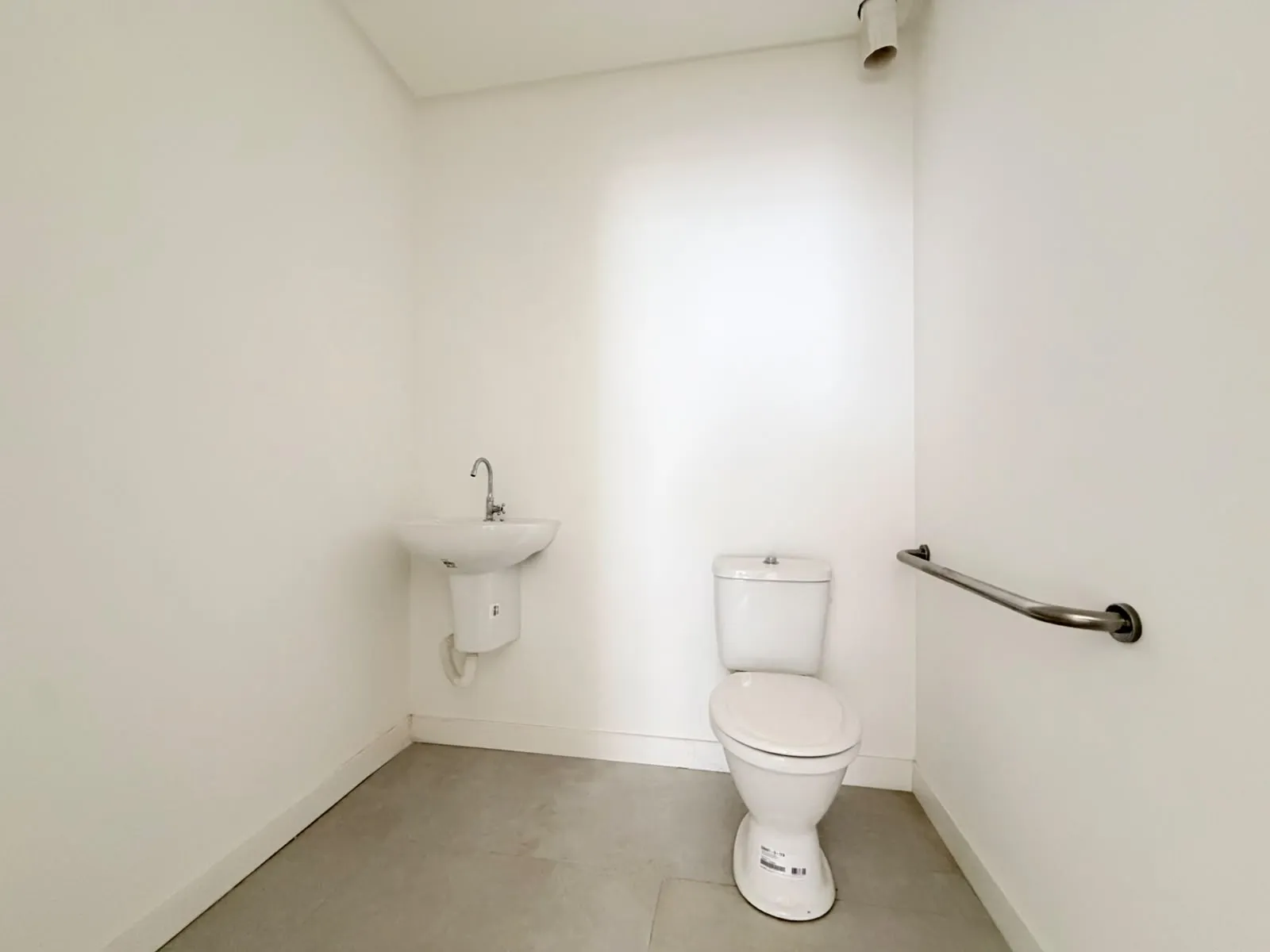 Imagem Sala Comercial à venda com 76m2 por R$ 950.000,00