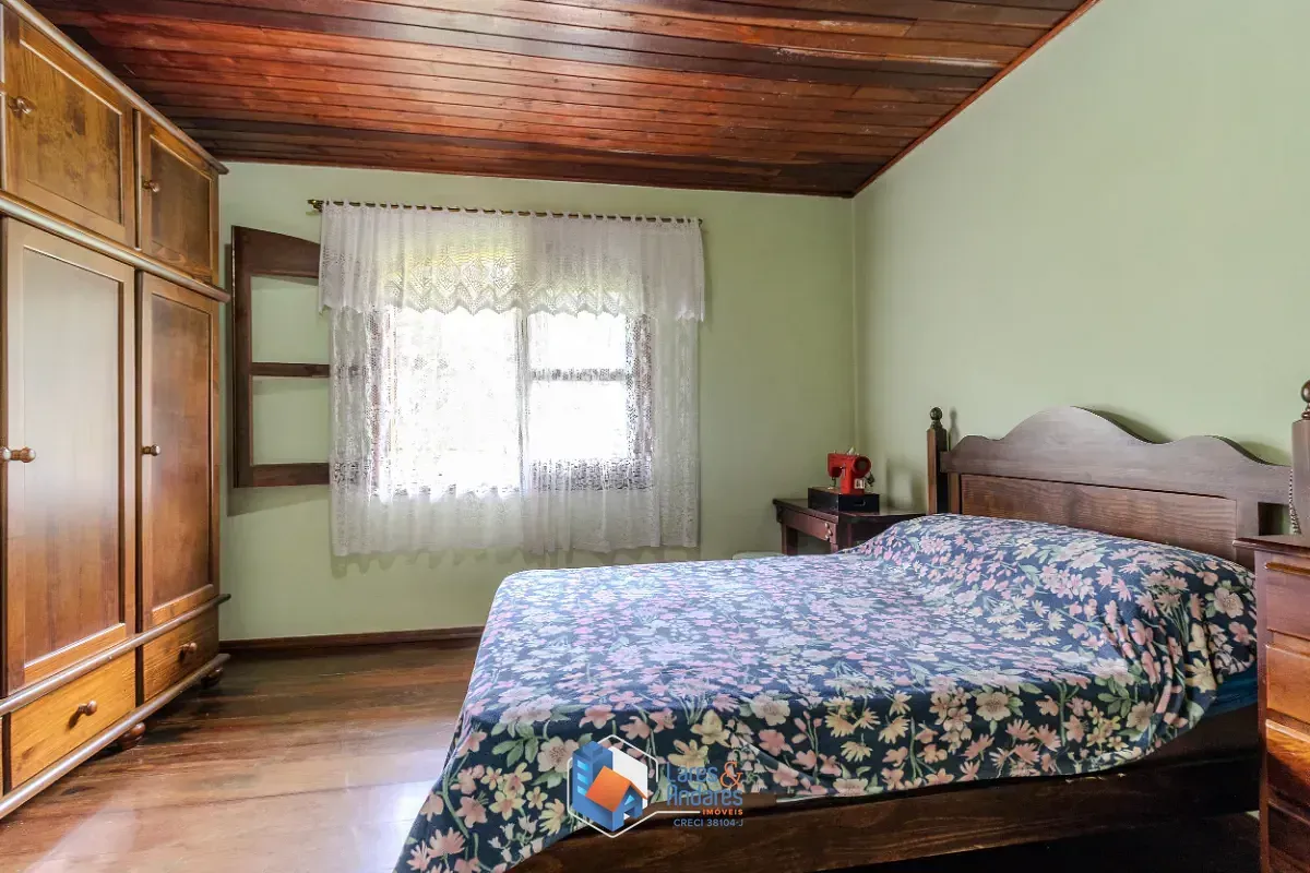 Imagem Casa para venda em Sítio Represa com 5 quartos, sendo 4 suítes, 365m²