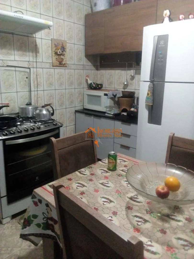 Imagem Casa com 3 dormitórios à venda, 125 m² por R$ 250.000,00 - Recreio São Jorge - Guarulhos/SP