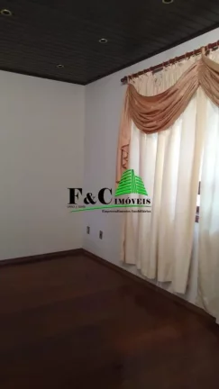 Imagem Casa para Venda em Araras, Jardim Rosana, 4 dormitórios, 1 suíte, 5 banheiros, 3 vagas