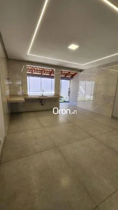Imagem Sobrado à venda, 215 m² por R$ 1.090.000,00 - Setor Jaó - Goiânia/GO
