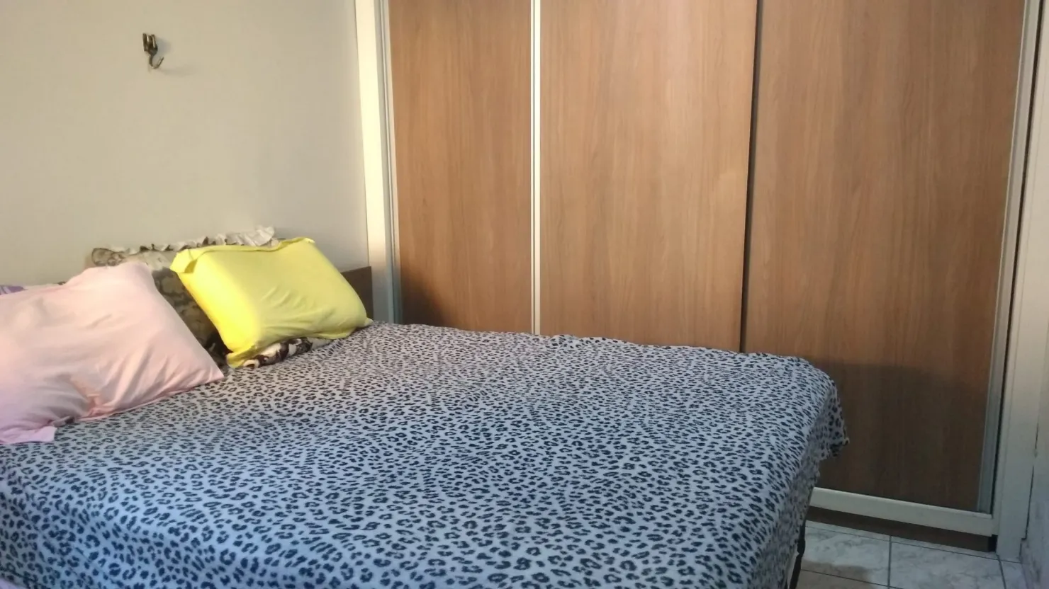 Imagem Casa à venda 3 Quartos, 2 Suites, 2 Vagas, Loteamento Residencial Andrade, Pindamonhangaba - SP
