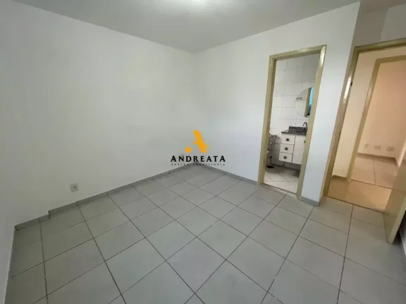Imagem Apartamento com 3 quartos aluguel por 2.100,00 em Vargem Grande