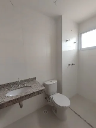 Imagem Apartamento Ótima Localização, com 3 dormitórios , sendo 1 suíte, banheiro social, sala 2 ambie...