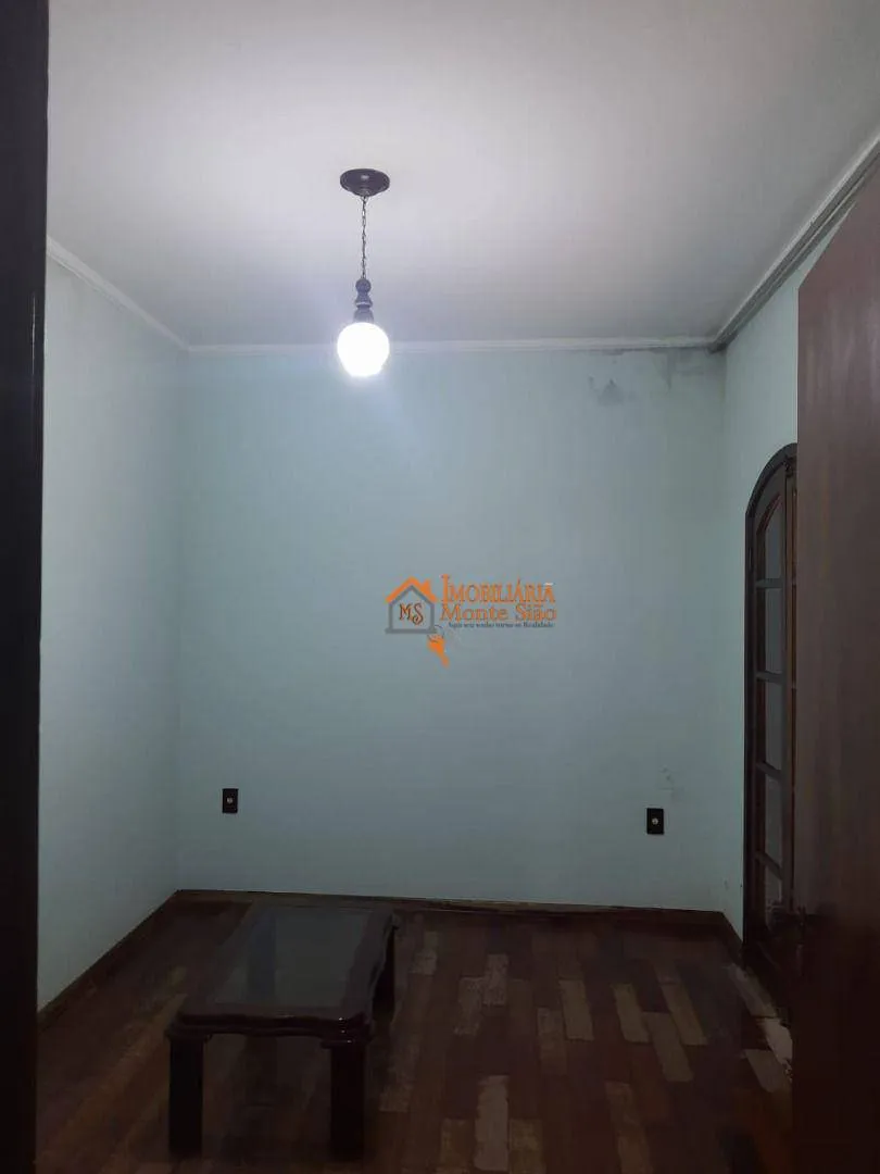 Imagem Sobrado com 3 dormitórios à venda por R$ 649.000,00 - Vila Carmela I - Guarulhos/SP
