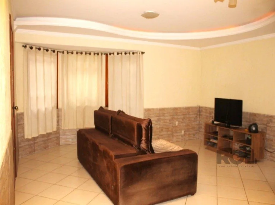 Imagem Casa 179m², 3 dormitórios, 3 vagas no bairro Parque Santa Fé