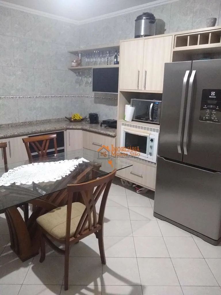 Imagem Sobrado com 3 dormitórios à venda, 90 m² por R$ 750.000,00 - Vila Hulda - Guarulhos/SP