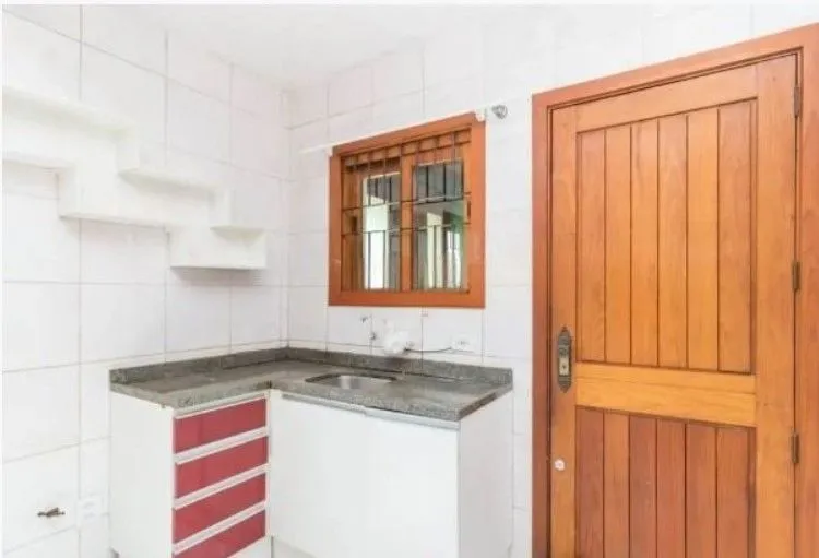 Imagem Casa/sobrado de 4 dormitórios I 1 suíte I 4 vagas I Altos Do Ipê