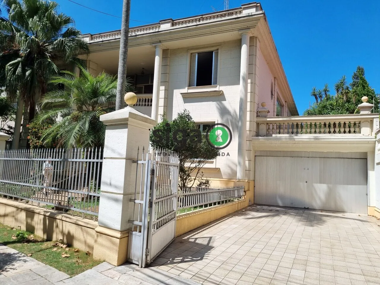 Imagem Casa a venda na Cidade Jardim com 5 quartos