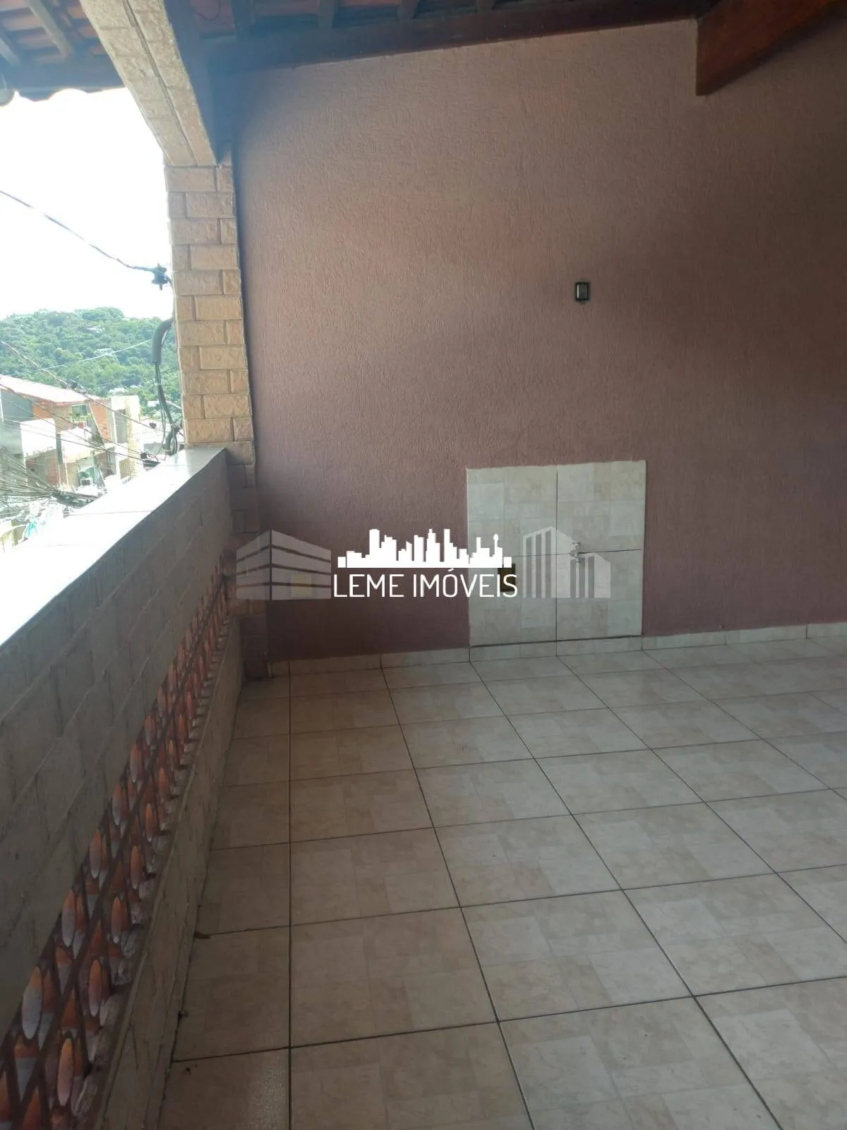 Imagem SOBRADO PARA RENDA OU MORADIA! COM ESCRITURA!