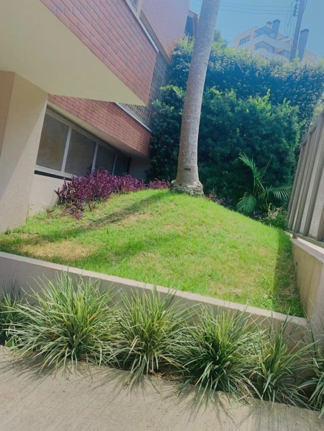 Imagem Edifício Jules Verne - Venda de apartamento com 02 dormitórios no bairro Petrópolis