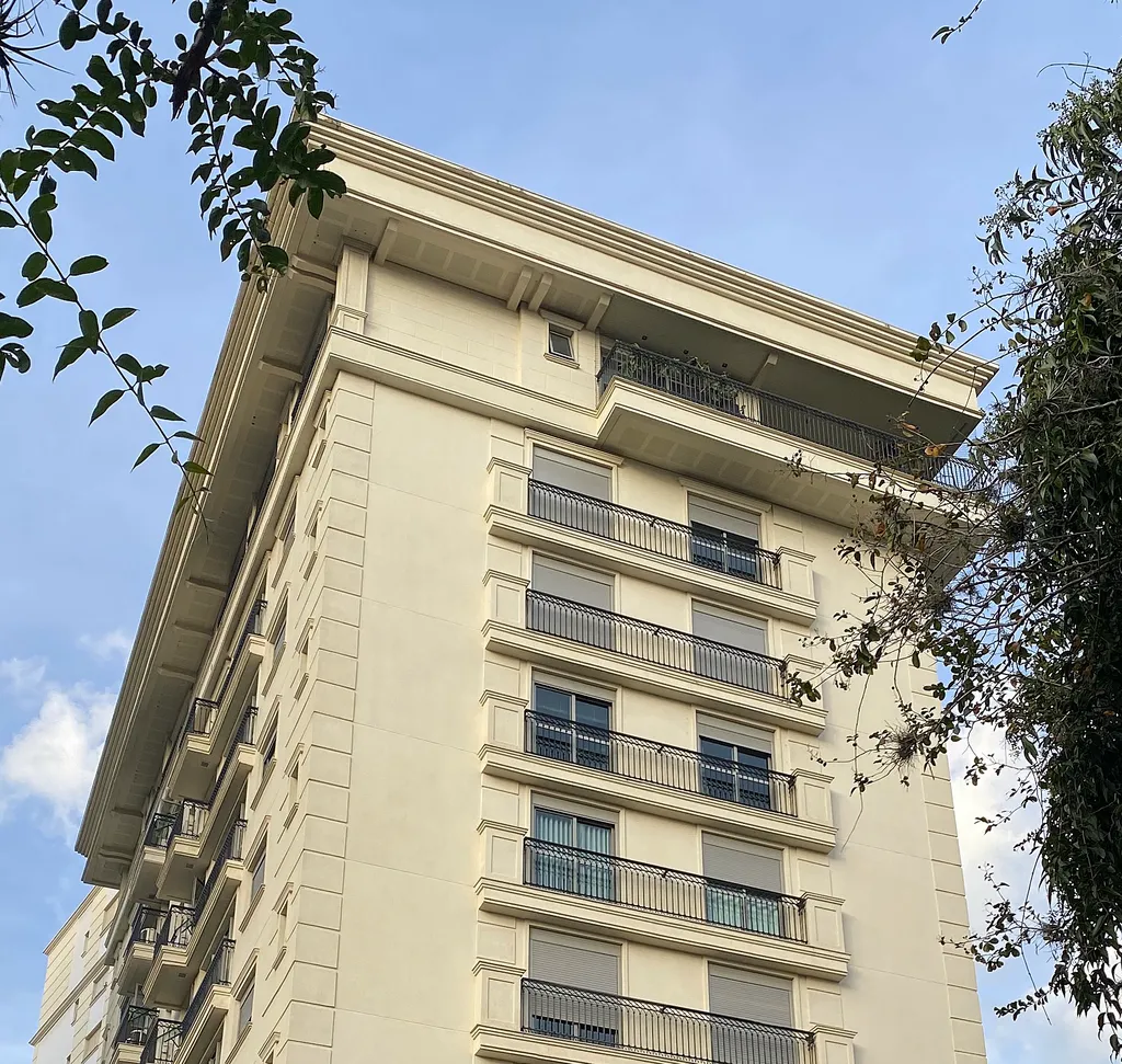 Foto do imóvel Cobertura à venda em Porto Alegre, Três Figueiras, com 3 quartos, 176,52m2 em Eduardo Guimarães