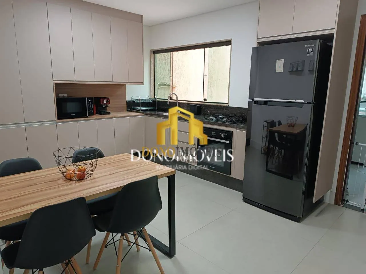 Imagem Sobrado no Nova Petrópolis | 4 Dorms | 6 Vagas | Churrasqueira