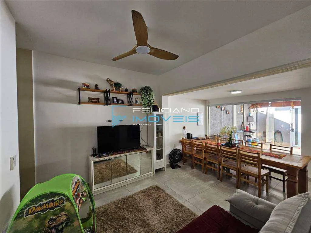 Foto do imóvel Sobrado com 3 quartos, Solemar, Praia Grande - R$ 775 mil, Cod: 7556 em Rua Álvares de Azevedo
