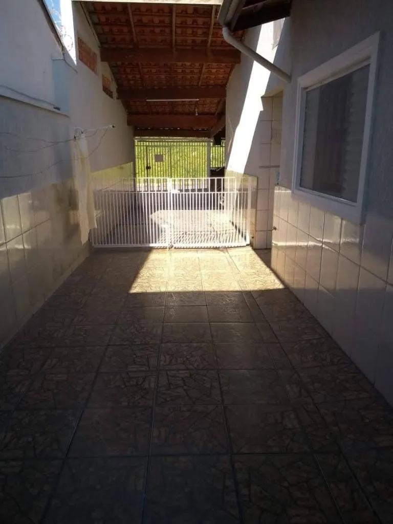 Imagem Casa à venda 3 Quartos, 1 Suite, 4 Vagas, 175M², Loteamento Residencial Andrade, Pindamonhangaba - SP