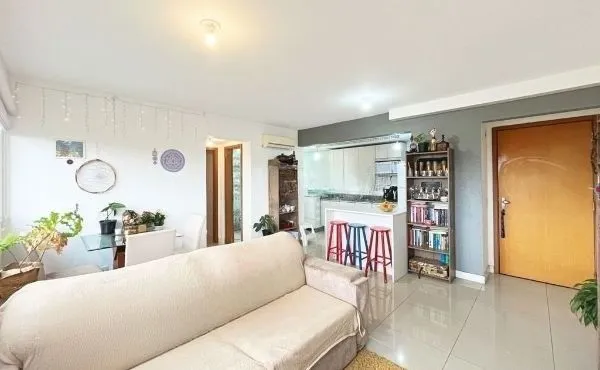 Imagem Apartamento no bairro Tristeza de 2 dormitórios vaga e infra