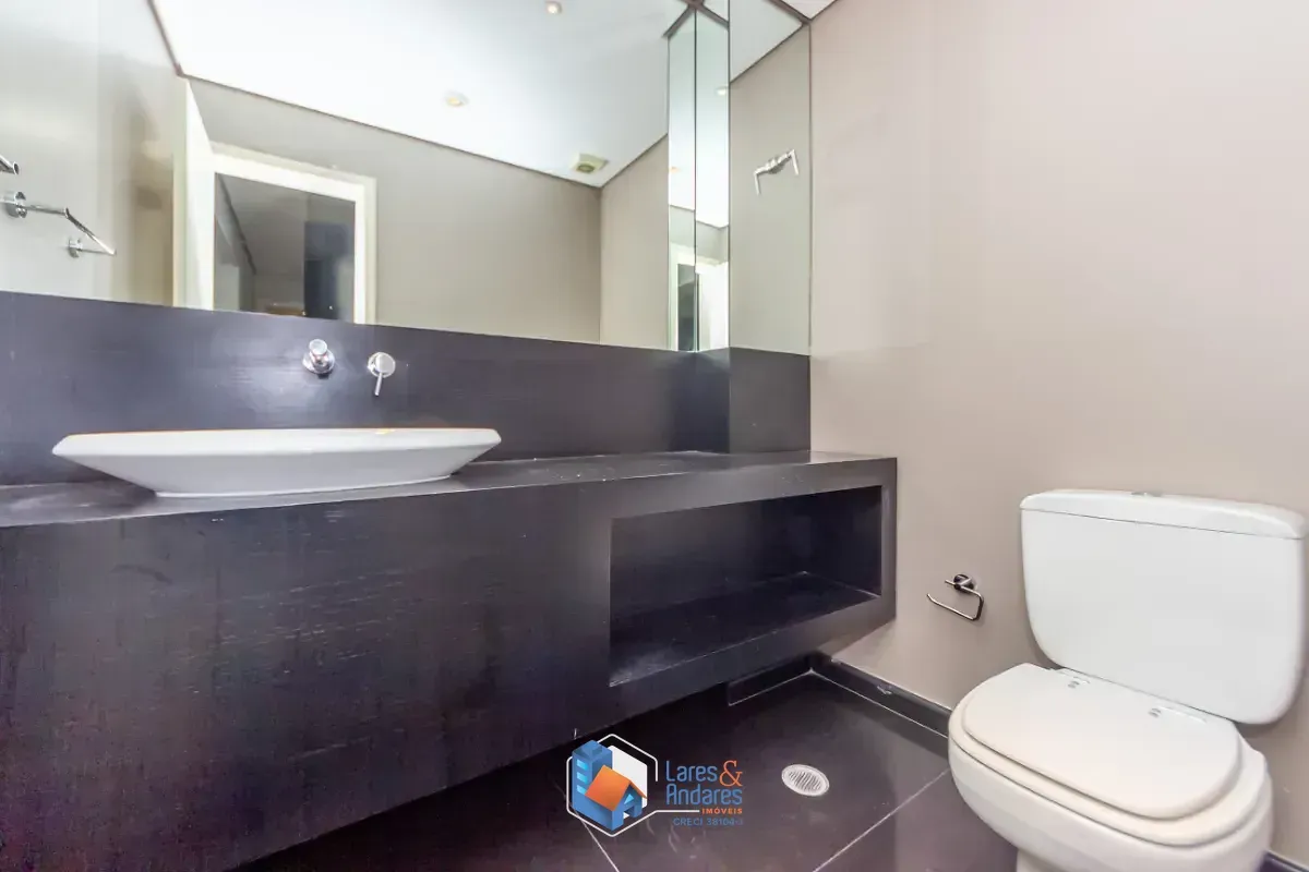 Imagem Apartamento para venda em Vila Uberabinha com 4 quartos, sendo 3 suítes, 233m²