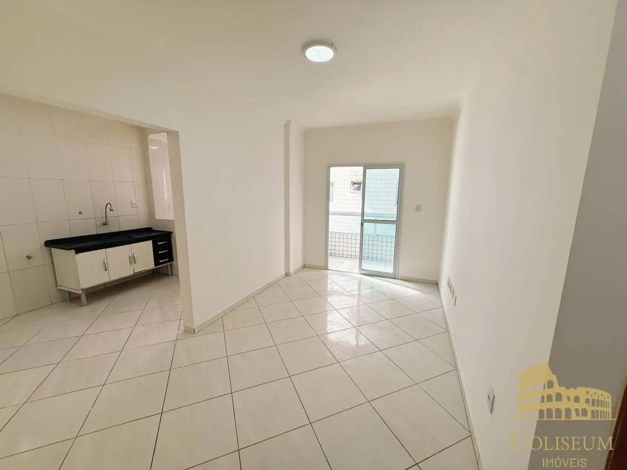 Imagem Apartamento com 1 dormitório à venda, 47 m² por R$ 320.000,00 - Vila Assunção - Praia Grande/SP