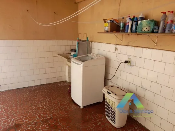 Imagem Sobrado com 2 Quartos e 1 banheiro à Venda, 120 m²