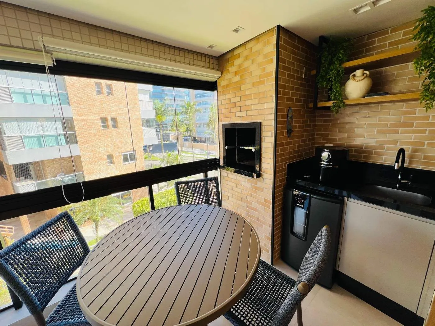 Imagem Apartamento para Venda em Bertioga, Riviera, 3 dormitórios, 2 suítes, 2 banheiros, 2 vagas