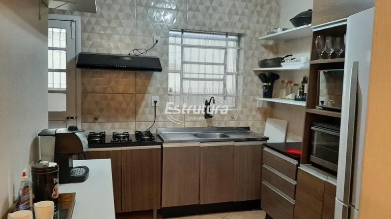Imagem Ótimo apartamento térreo elevado no centro de Santa Maria