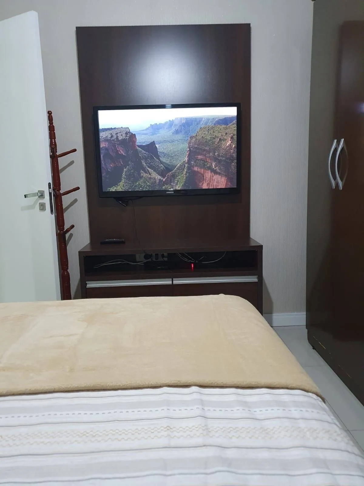 Imagem Apartamento 3 quartos sendo 1 suíte no Edifício Tucanã Bairro Quilombo