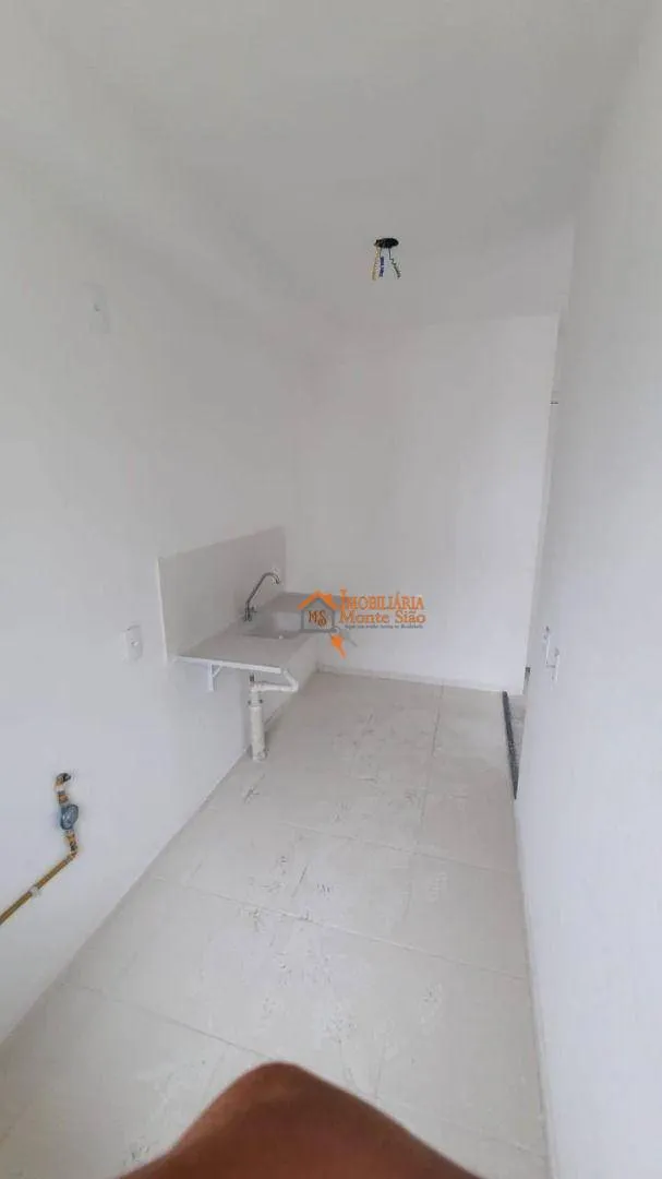 Imagem Apartamento com 2 dormitórios à venda, 44 m² por R$ 175.000,00 - Vila Nova Bonsucesso - Guarulhos/SP
