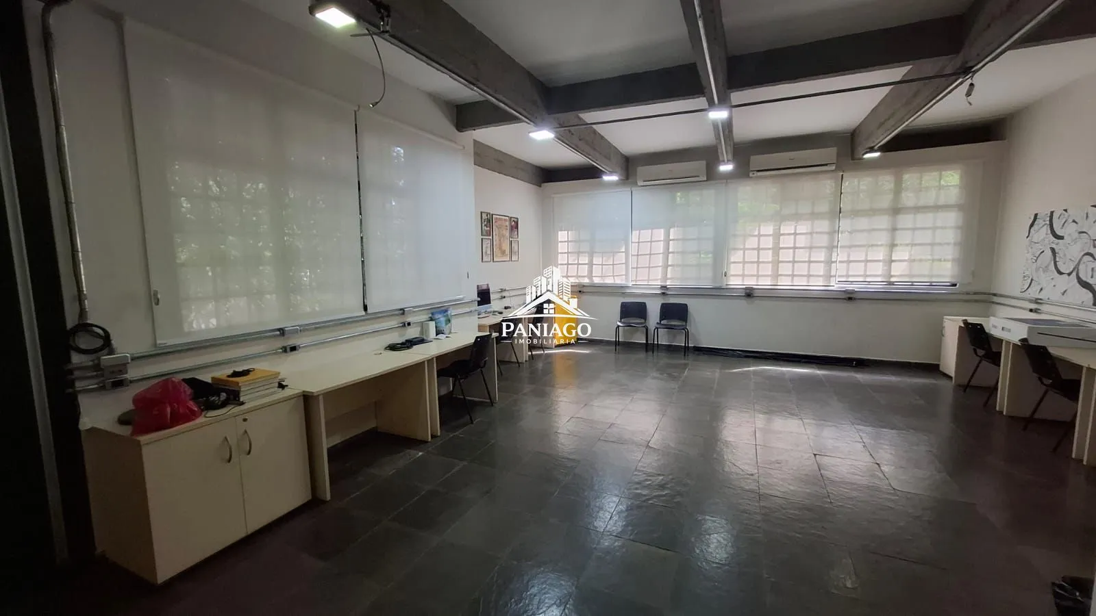 Imagem SOBRADO IMOBILIADO NO BAIRRO RIBEIRÃO DA PONTE
