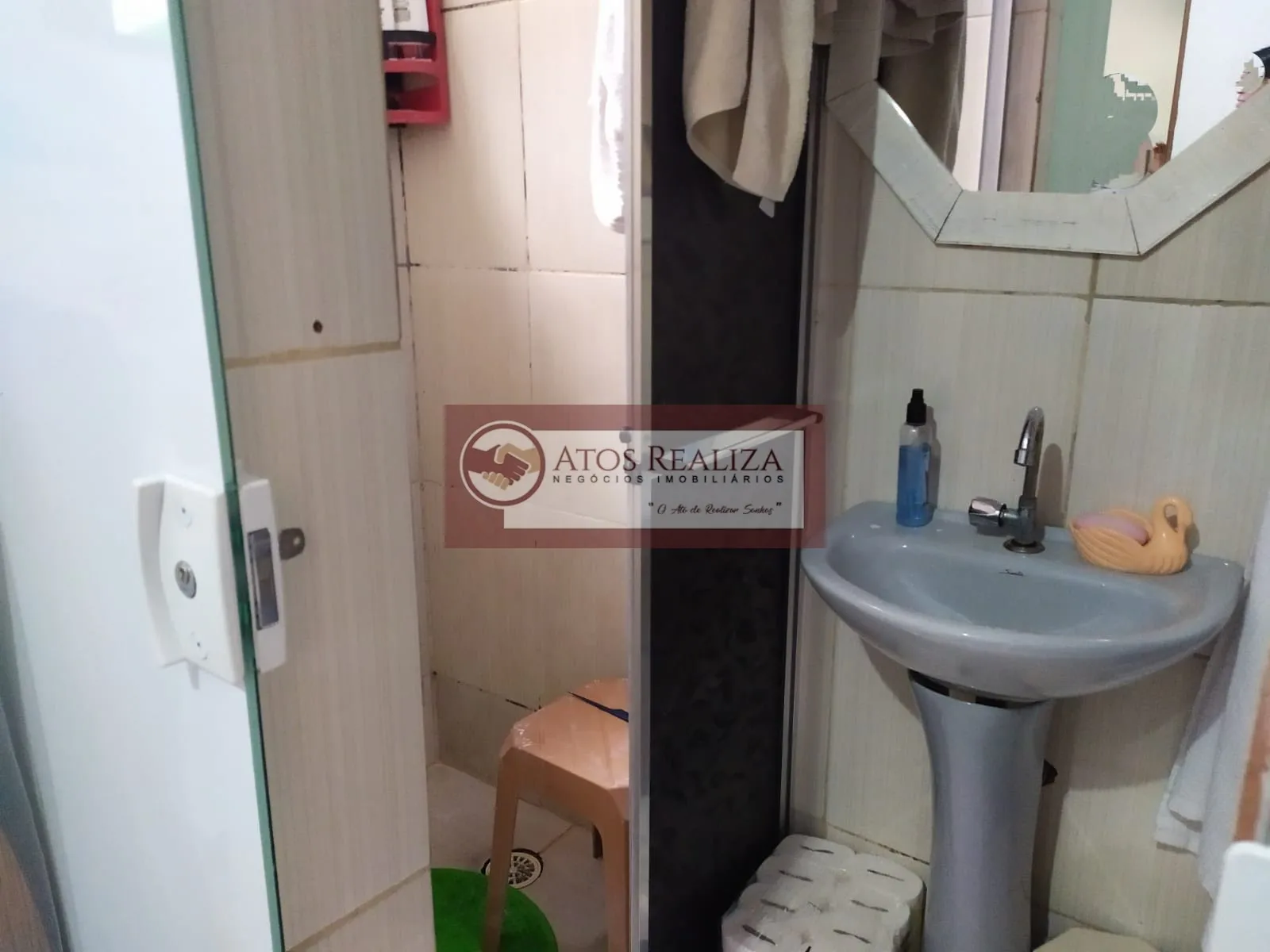 Imagem Casa em Parque Grajau - São Paulo: 2 dormitórios, 1 suítes, 1 vaga de Garagem por R$290.000 - Venda