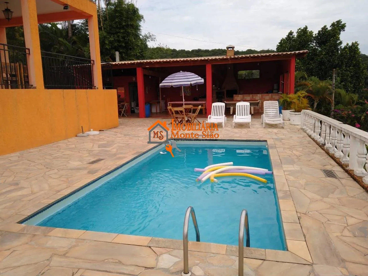 Imagem Chácara com 4 dormitórios, 2000 m² - venda por R$ 850.000,00 ou aluguel por R$ 4.200,00/mês - Mato Dentro - Mairiporã/SP