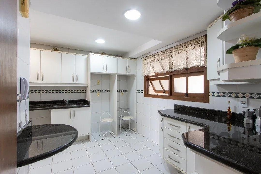Imagem Casa condomínio | 3 Quartos | 1 Suíte | 2 Vagas | 249,20m2 Privativos | Bairro Assunção