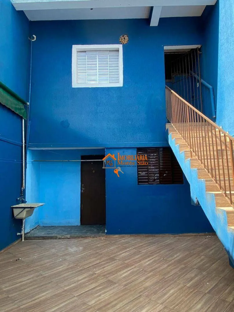 Imagem Sobrado com 3 dormitórios à venda, 284 m² por R$ 750.000,00 - Jardim Santa Mena - Guarulhos/SP