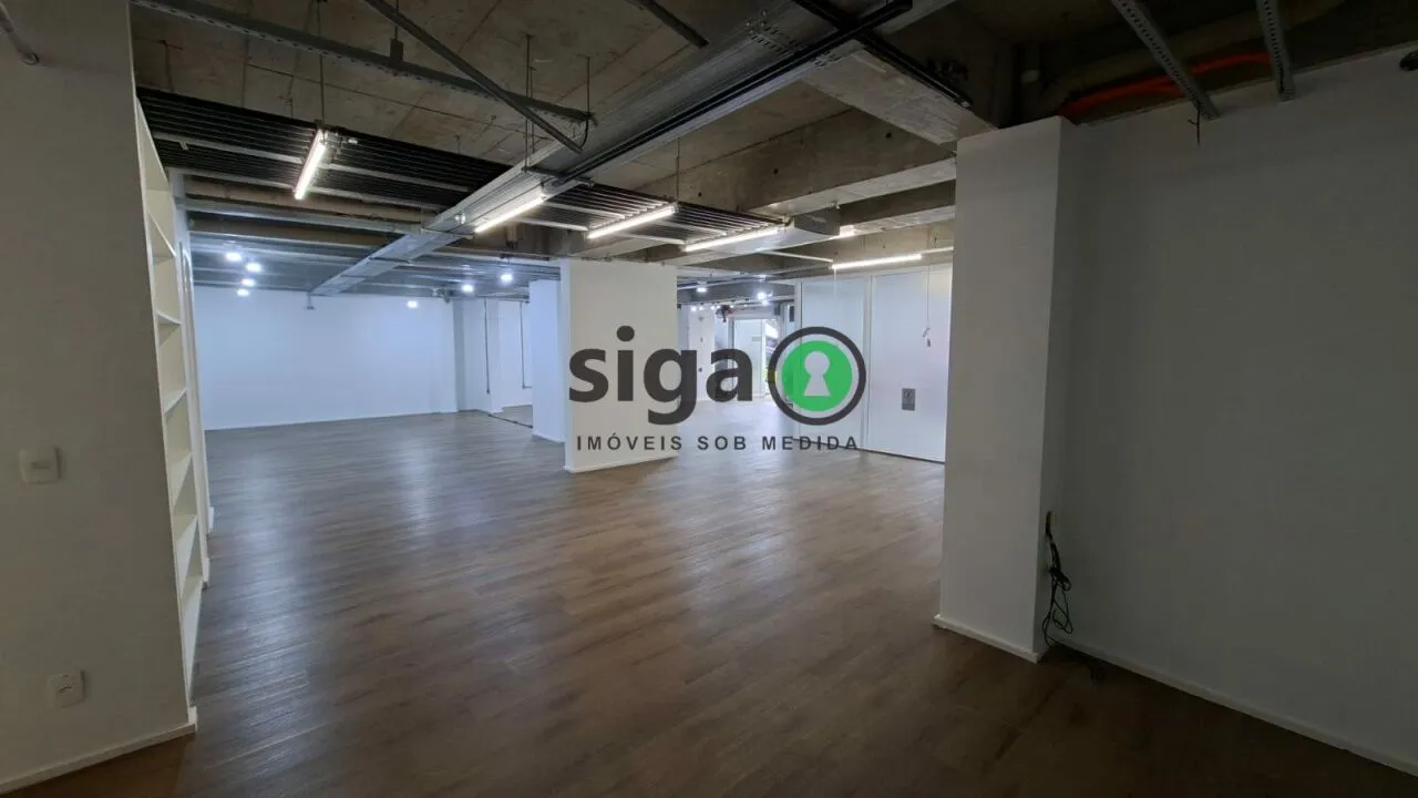 Imagem Loja para locação em Pinheiros com 195m² em vão livre