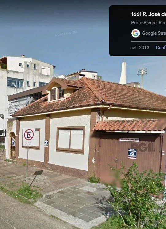 Imagem Terreno com 484m² privativos, ótima localização