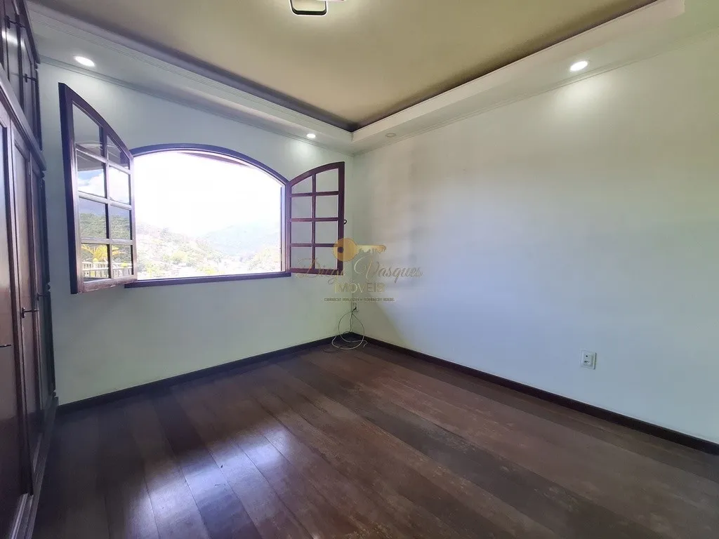 Imagem Casa para Venda em Teresópolis / RJ no bairro Barra do Imbuí