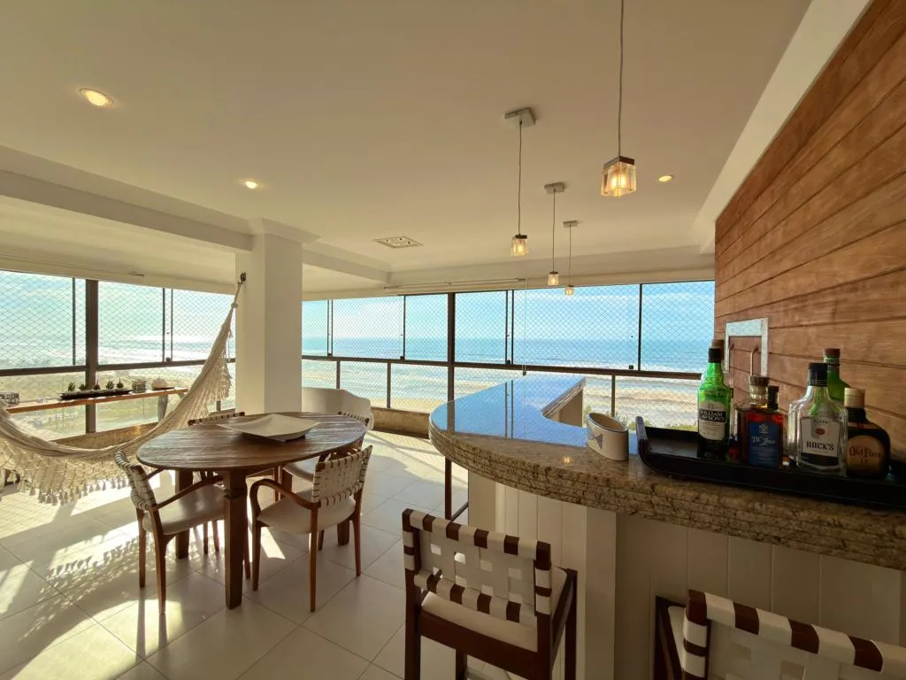 Imagem Apartamento 4 Dormitórios - Bairro Navegantes