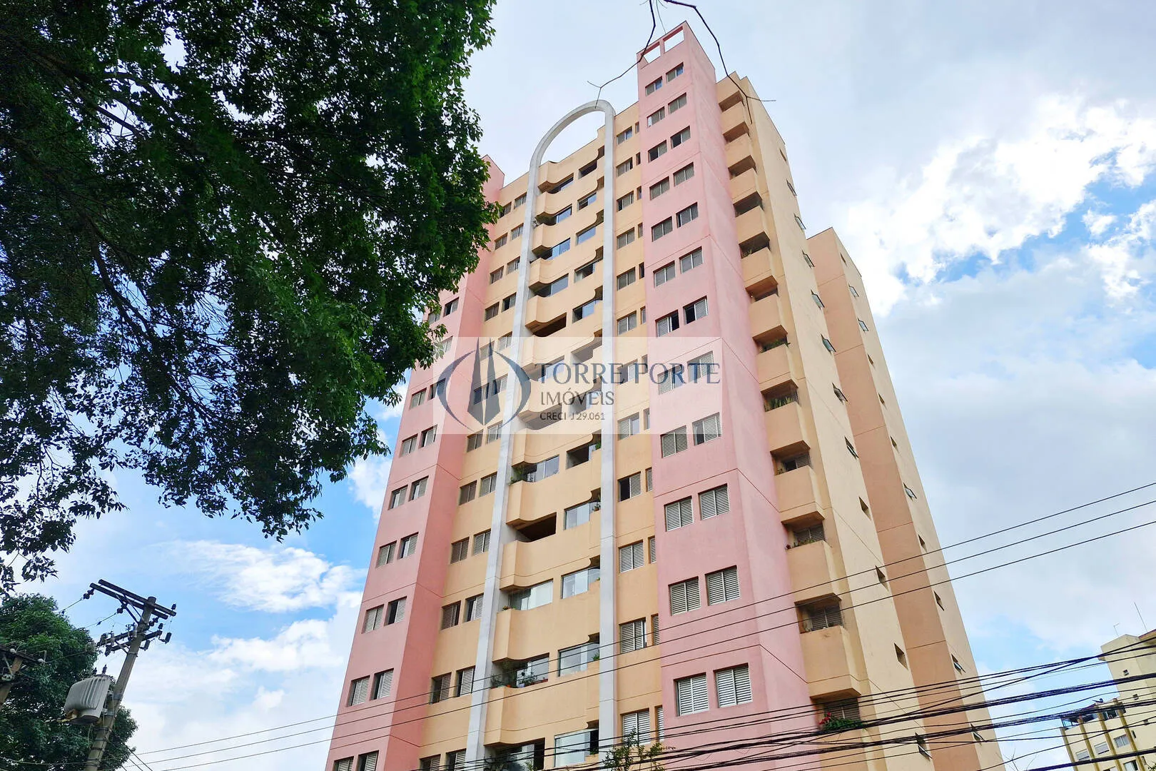Foto do imóvel Lindo apartamento com 73 m² 3 dormitórios sendo 1 suíte 2 vagas de garagem em Rua Contos Gauchescos