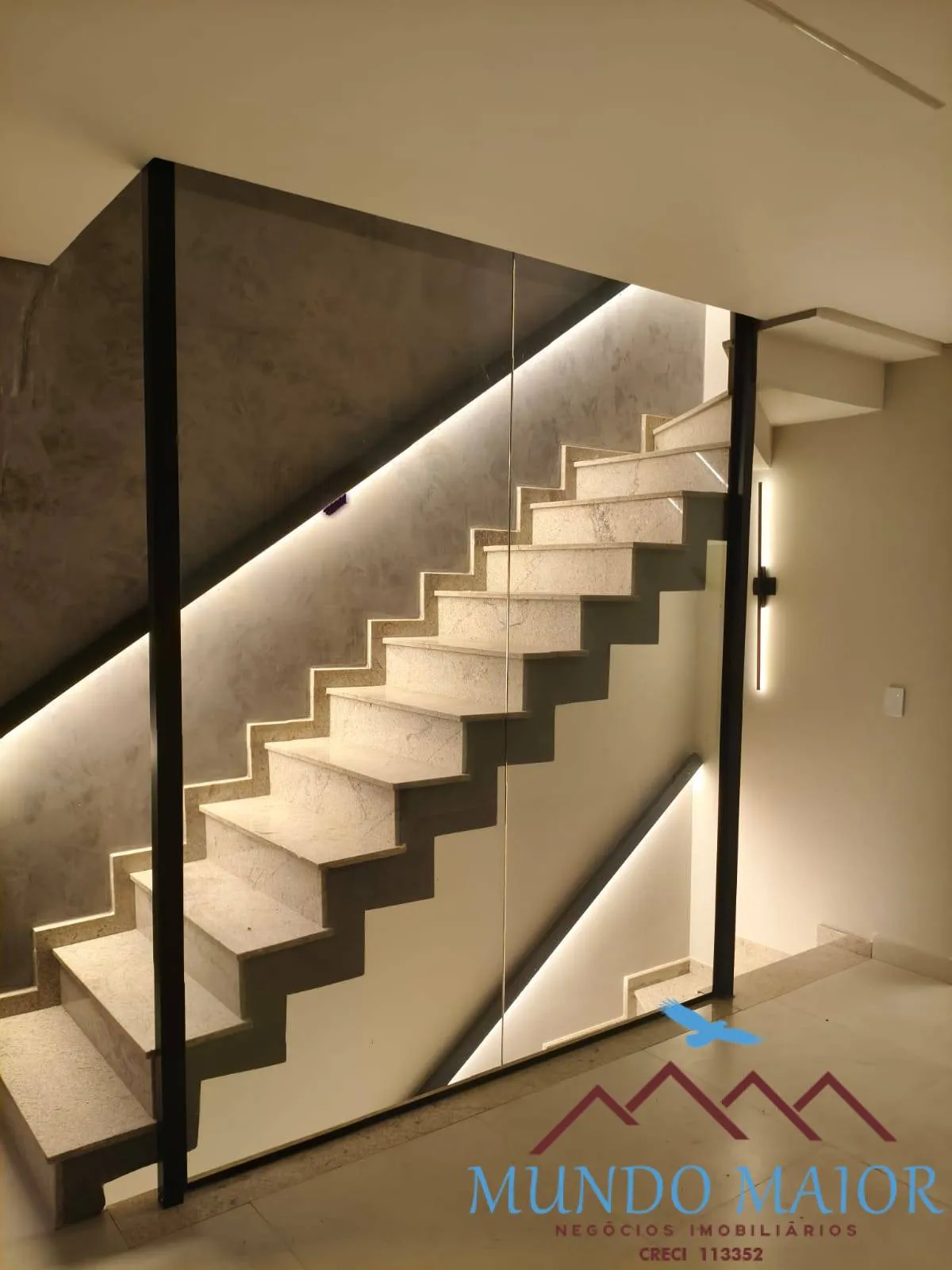 Imagem Sobrados 2 Suítes com Closet -Água Aquecida -Mobiliados - Jd. Santo Alberto