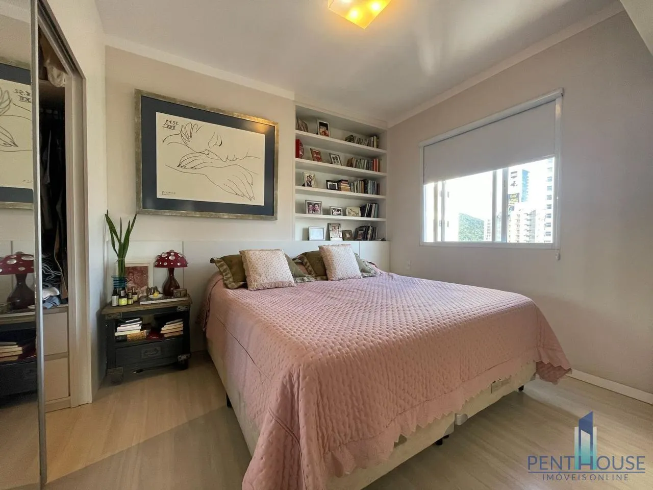 Imagem Apartamento Zona Central para Venda em Balneário Camboriú, CENTRO, 3 dormitórios, 3 suítes, 3 banheiros, 2 vagas
