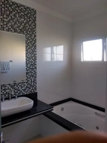 Imagem Casa à venda 4 Quartos, 3 Suites, 4 Vagas, 250M², Piracangaguá, Taubaté - SP | Condominio Jardim Oásis
