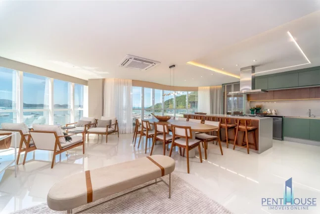 Imagem Apartamento Frente Mar para Venda em Balneário Camboriú, CENTRO, 4 dormitórios, 4 suítes, 6 banheiros, 4 vagas