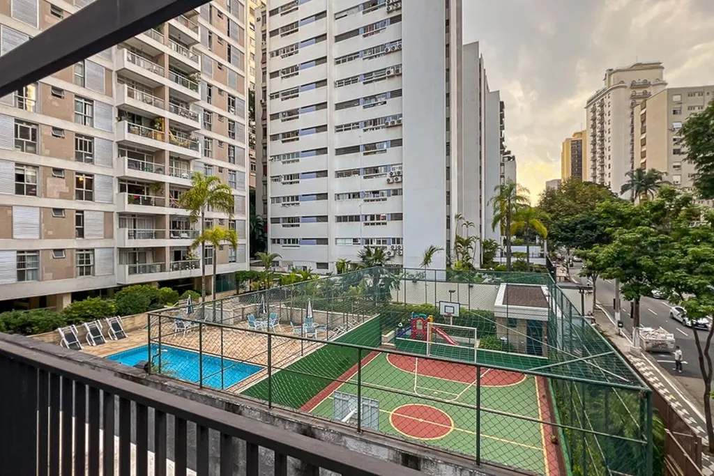 Imagem Casa de condomínio à venda em São Paulo, Higienópolis, com 2 quartos, 181m2