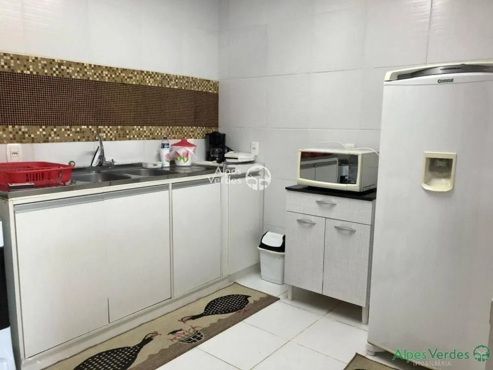 Imagem Vende-se uma linda casa na Várzea Grande - Gramado